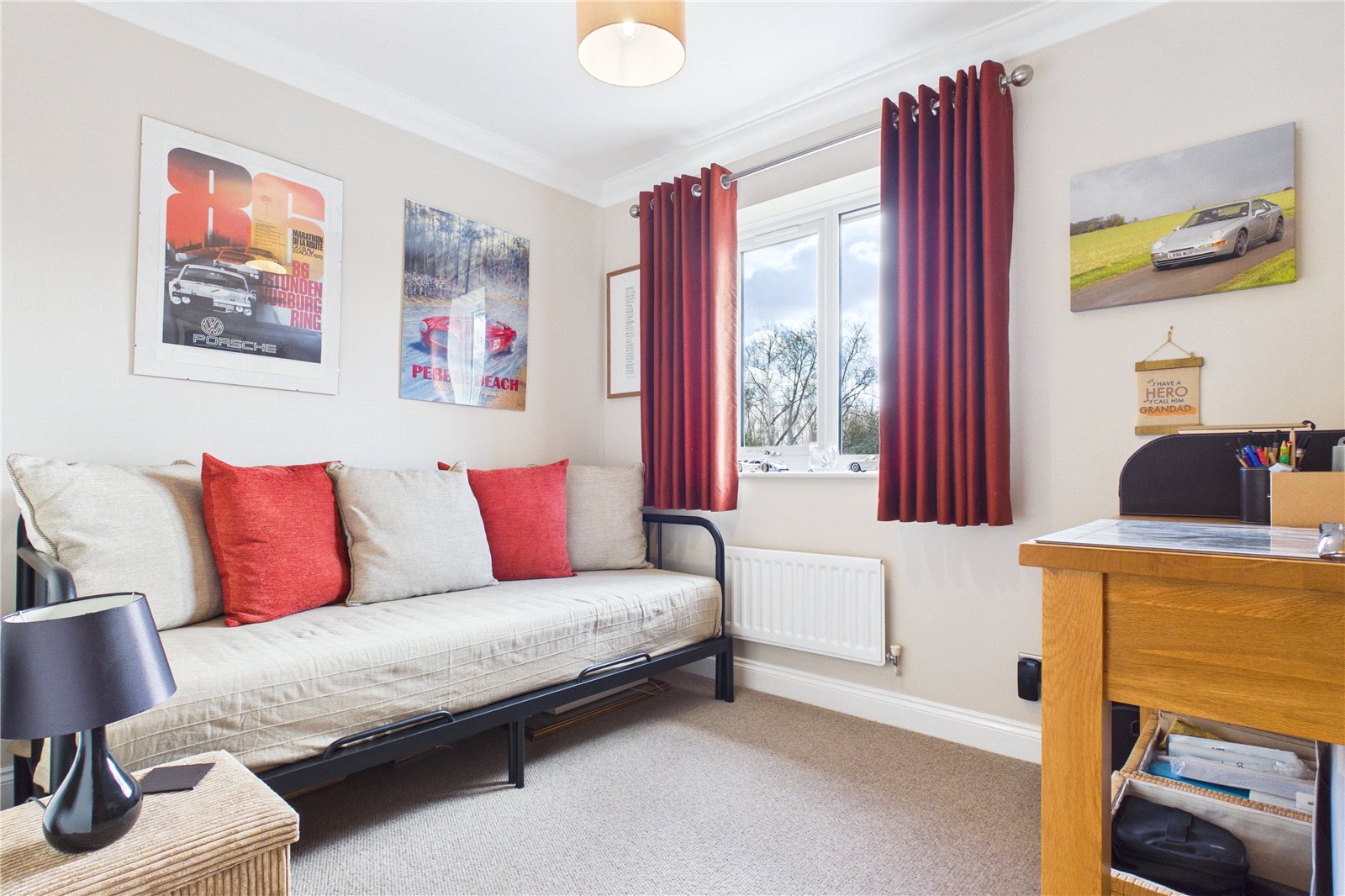 4 bedroom House for sale in Aldermaston, Reading
