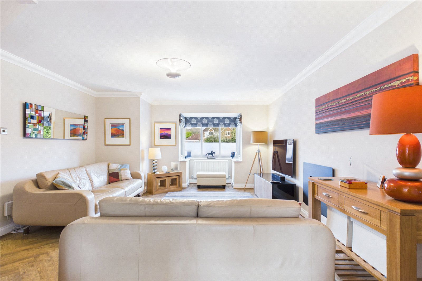 4 bedroom House for sale in Aldermaston, Reading