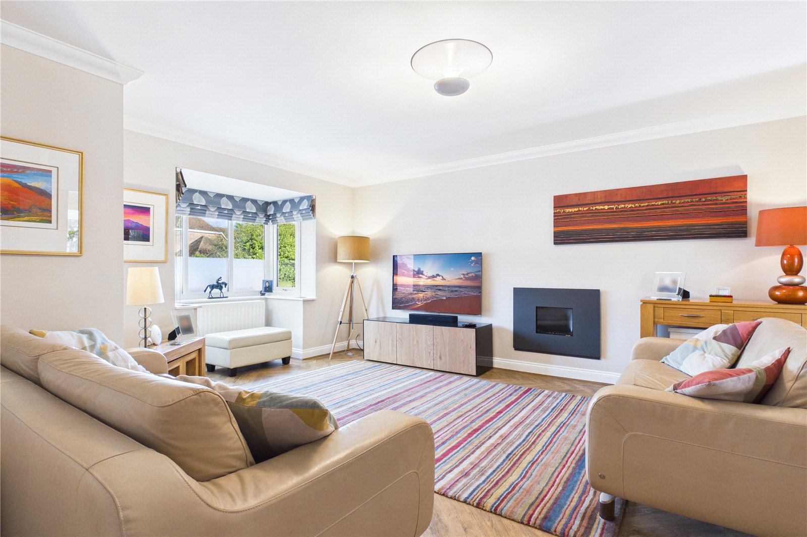 4 bedroom House for sale in Aldermaston, Reading