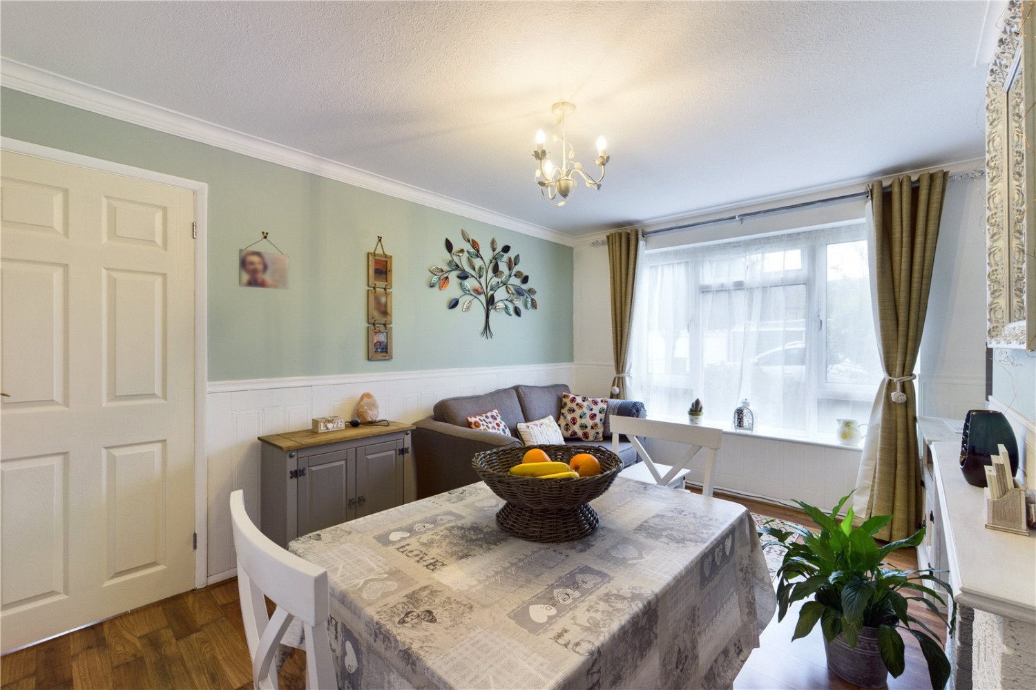 Theale, Reading, Berkshire