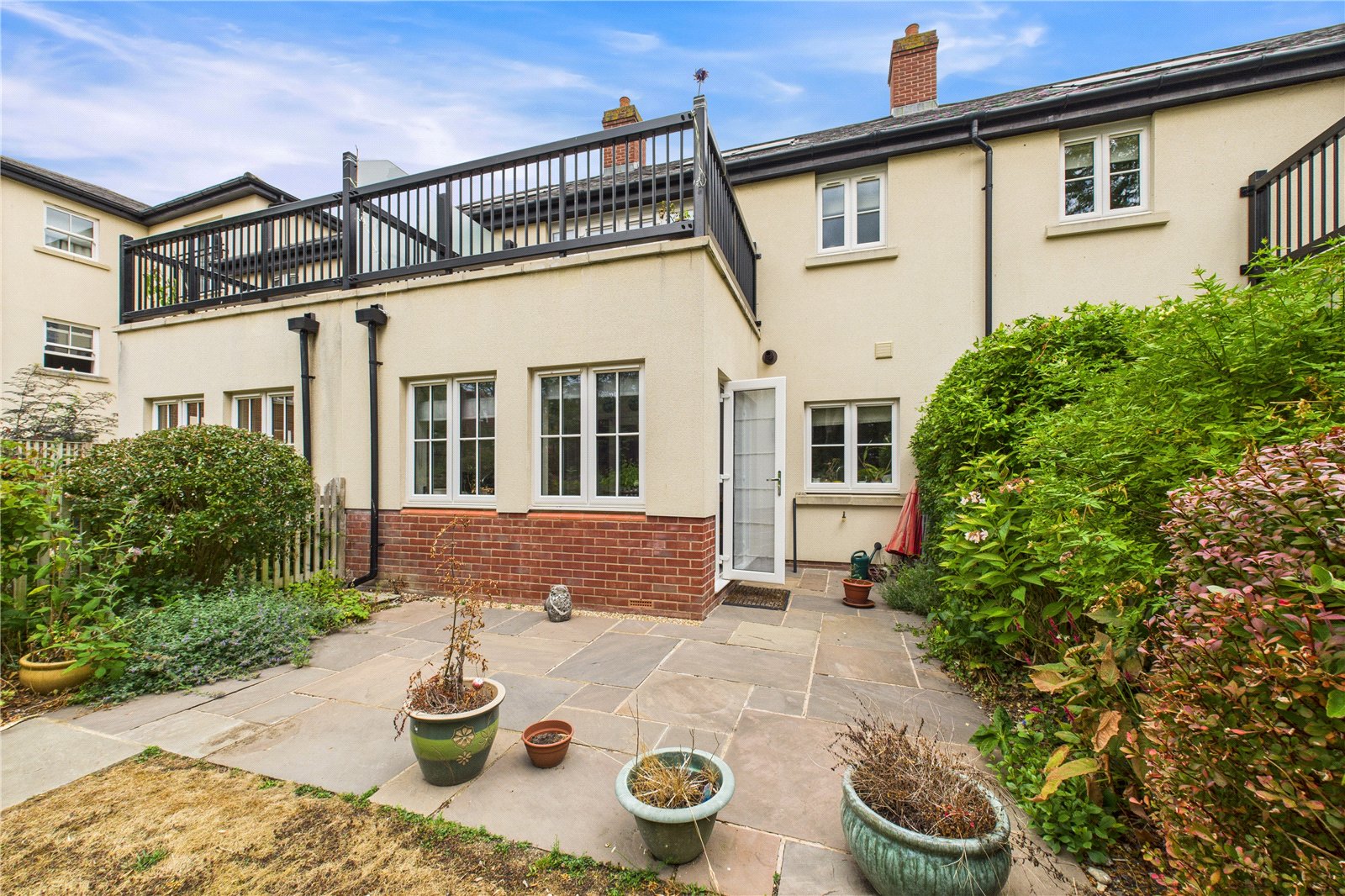 2 bedroom House for sale in Theale, Reading, Berkshire