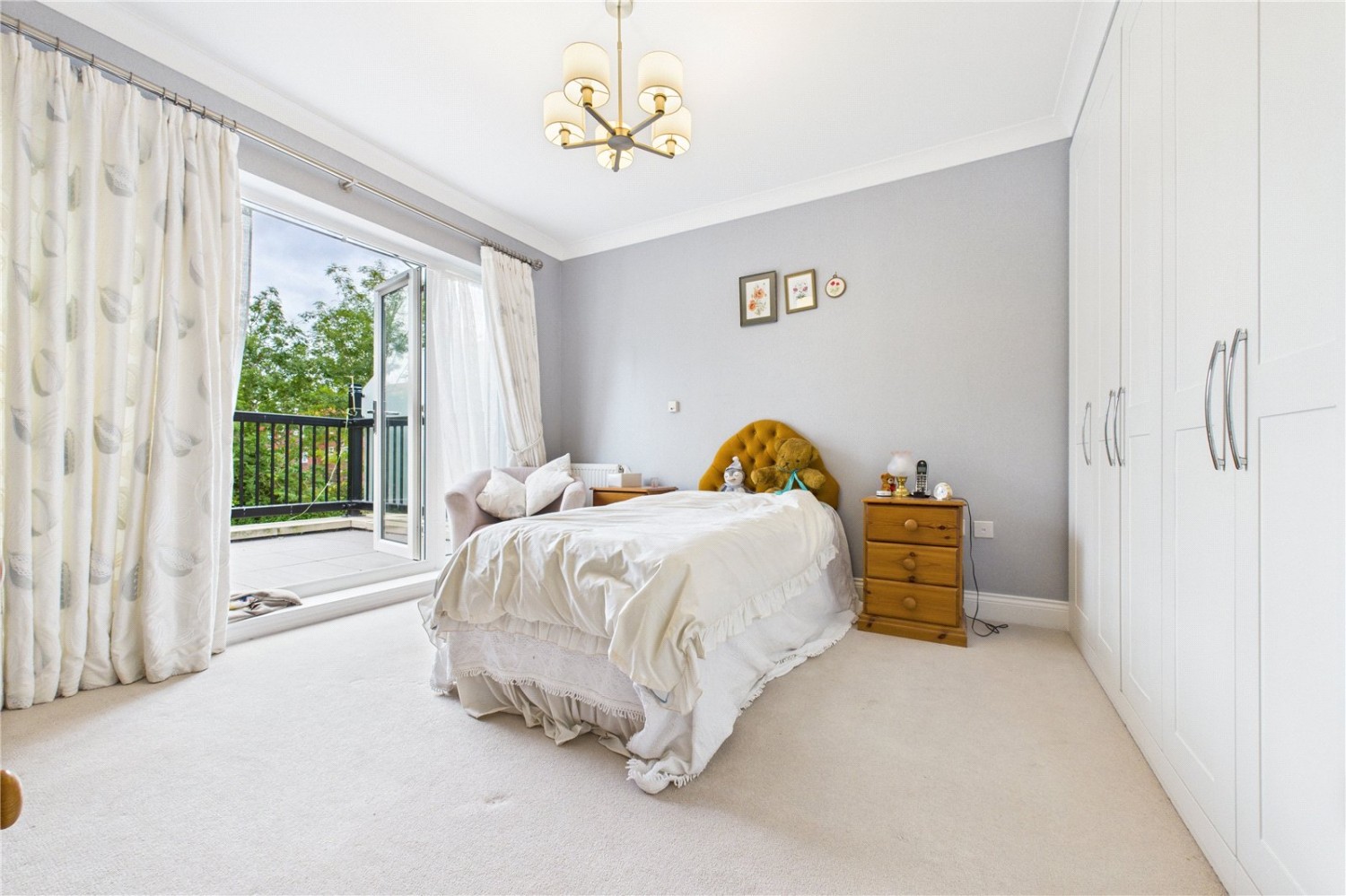 Theale, Reading, Berkshire