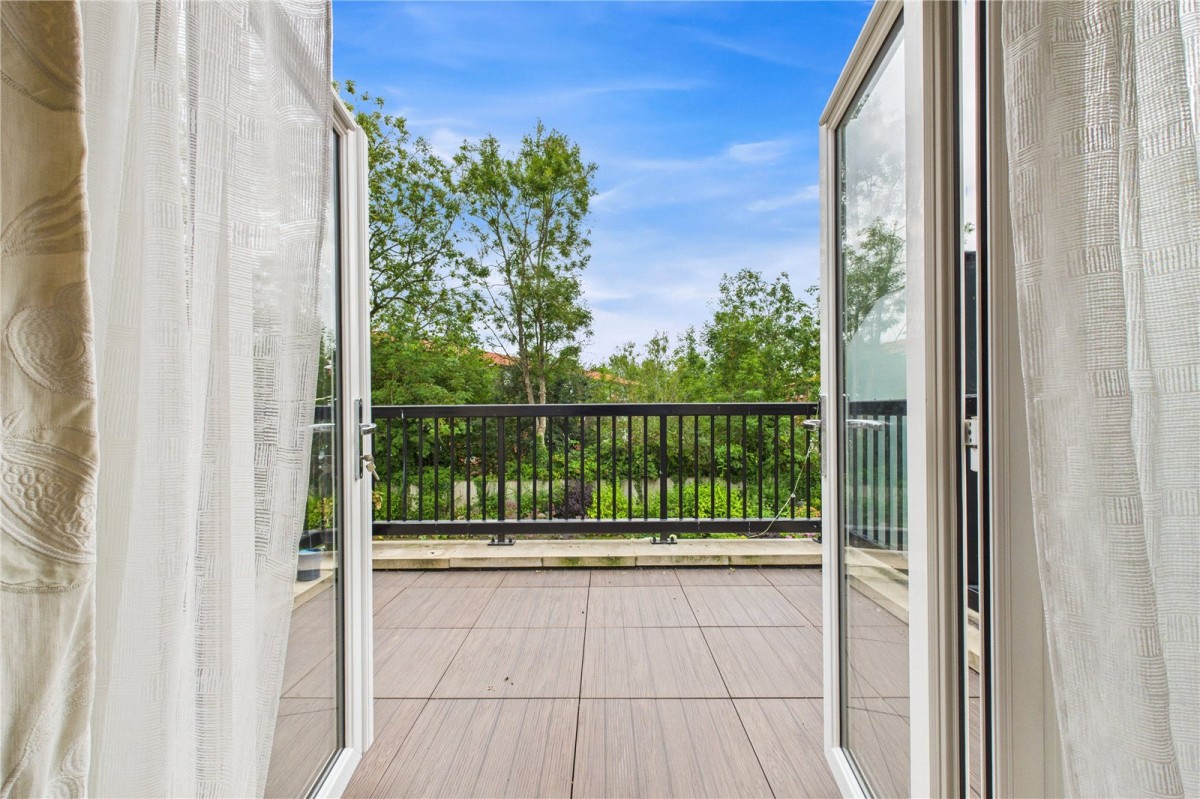 Theale, Reading, Berkshire
