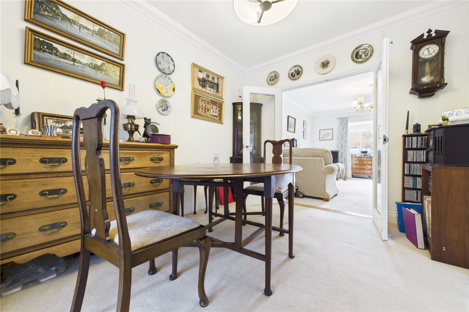 Theale, Reading, Berkshire