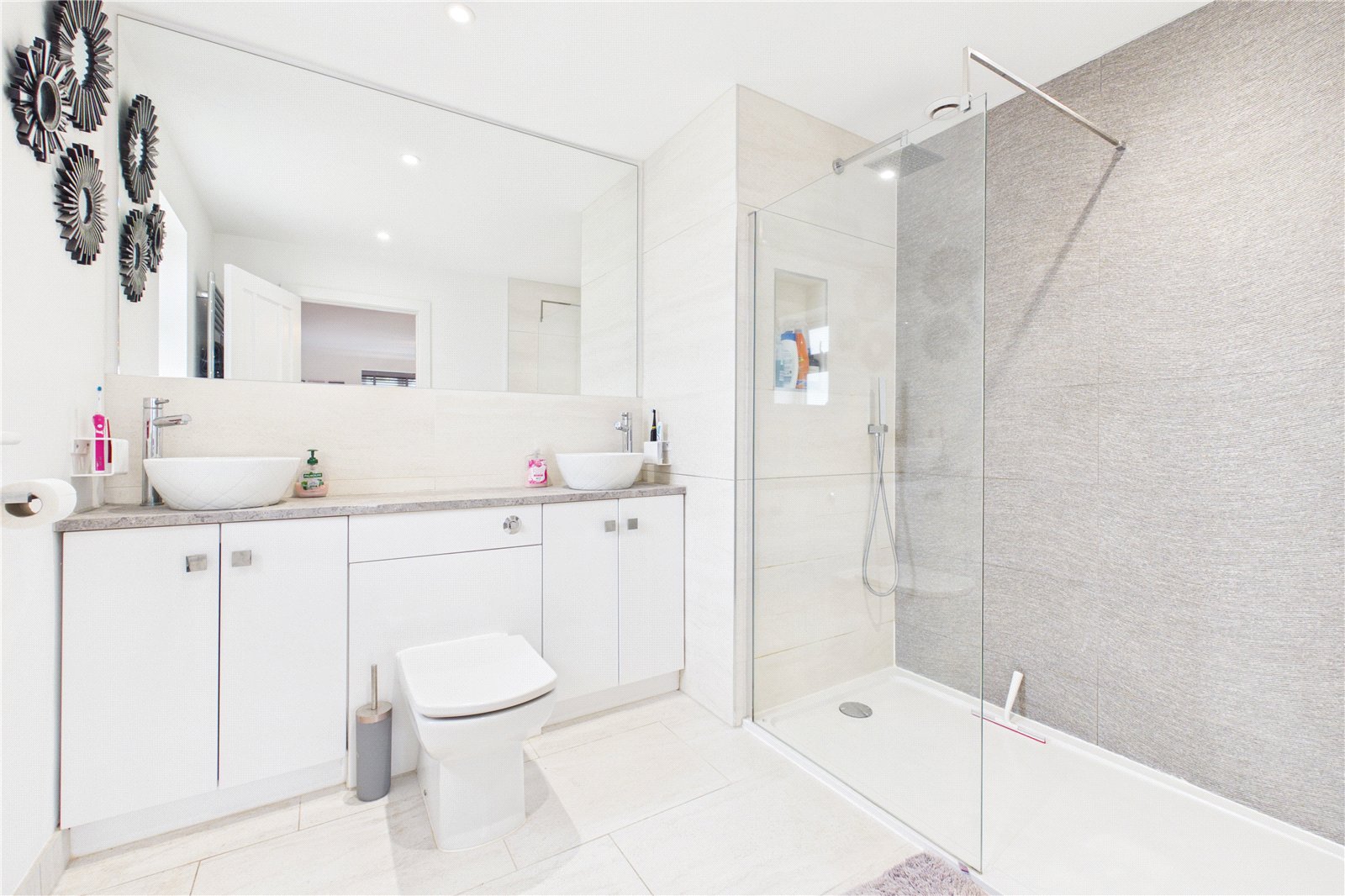 4 bedroom House for sale in Theale, Reading, Berkshire