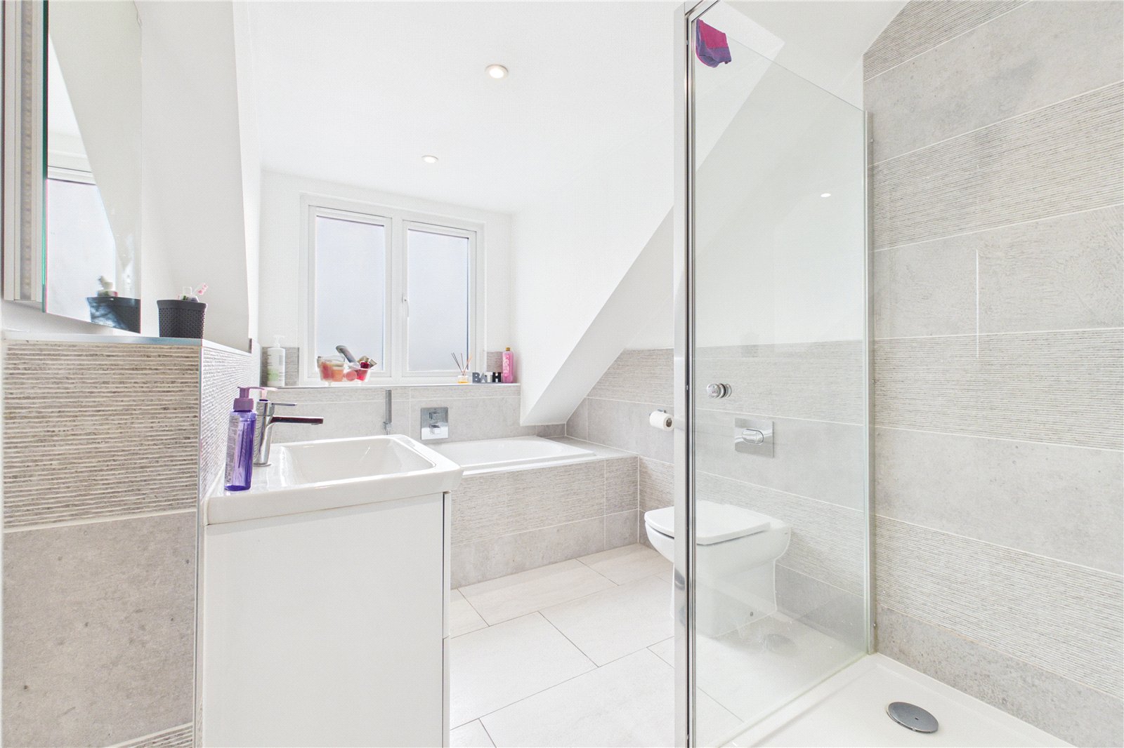4 bedroom House for sale in Theale, Reading, Berkshire