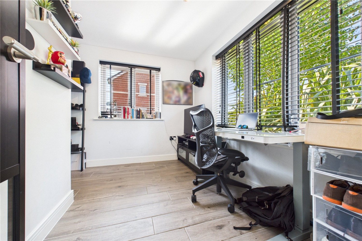 Calcot, Reading, Berkshire