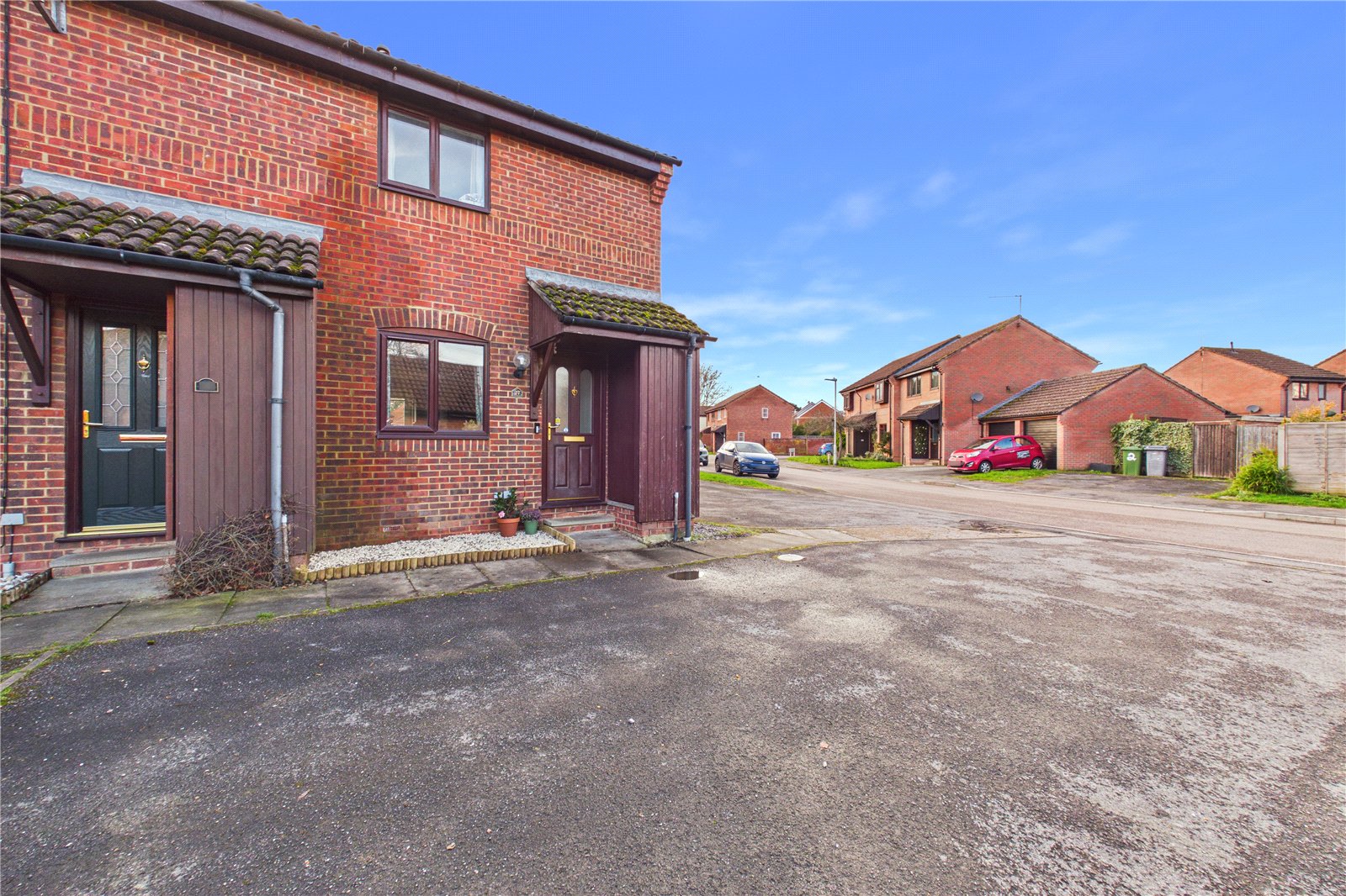 Theale, Reading, Berkshire