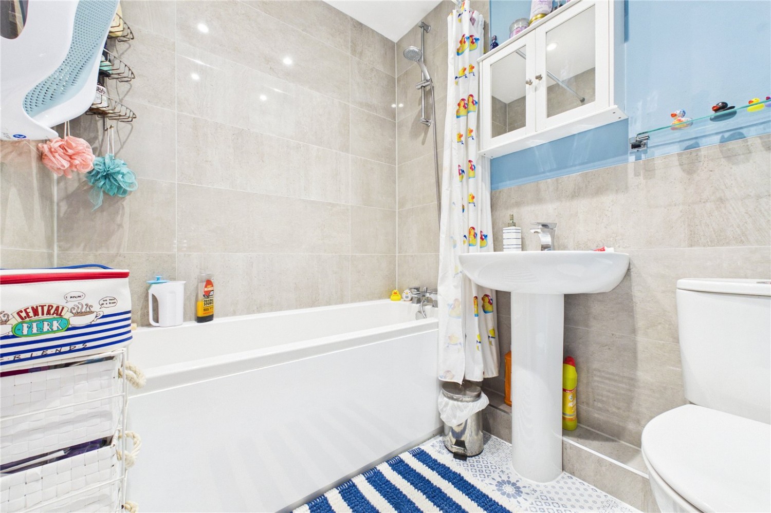 Theale, Reading, Berkshire