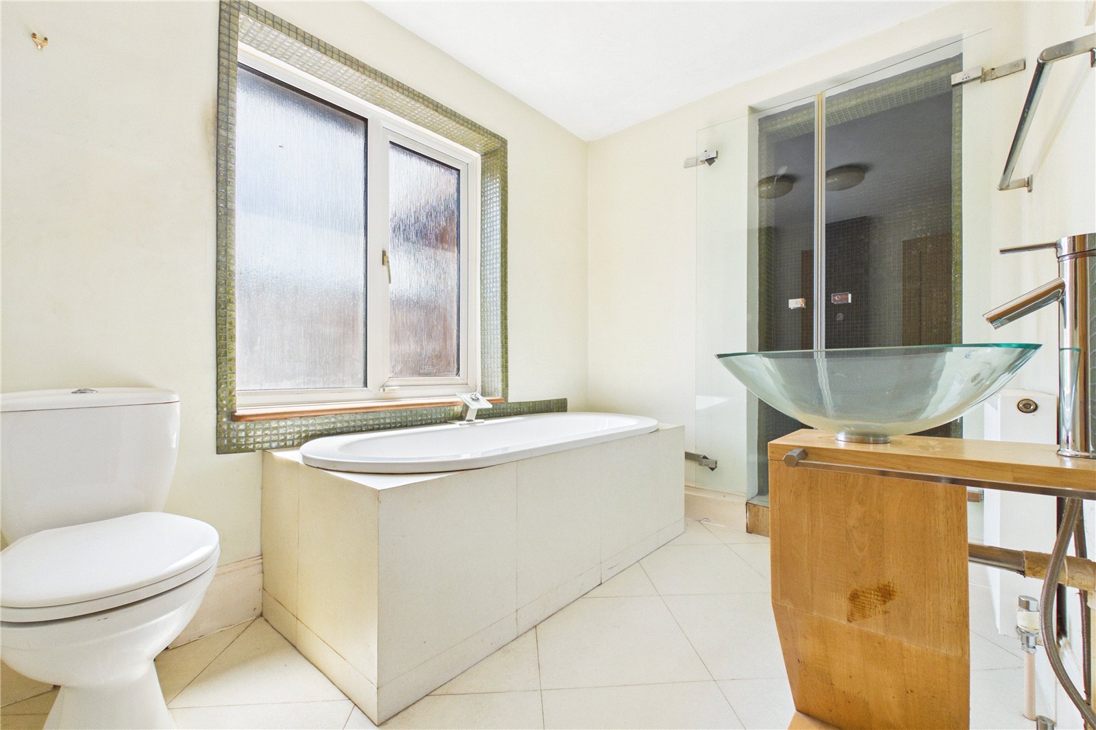 6 bedroom House for sale in Reading, Oxfordshire