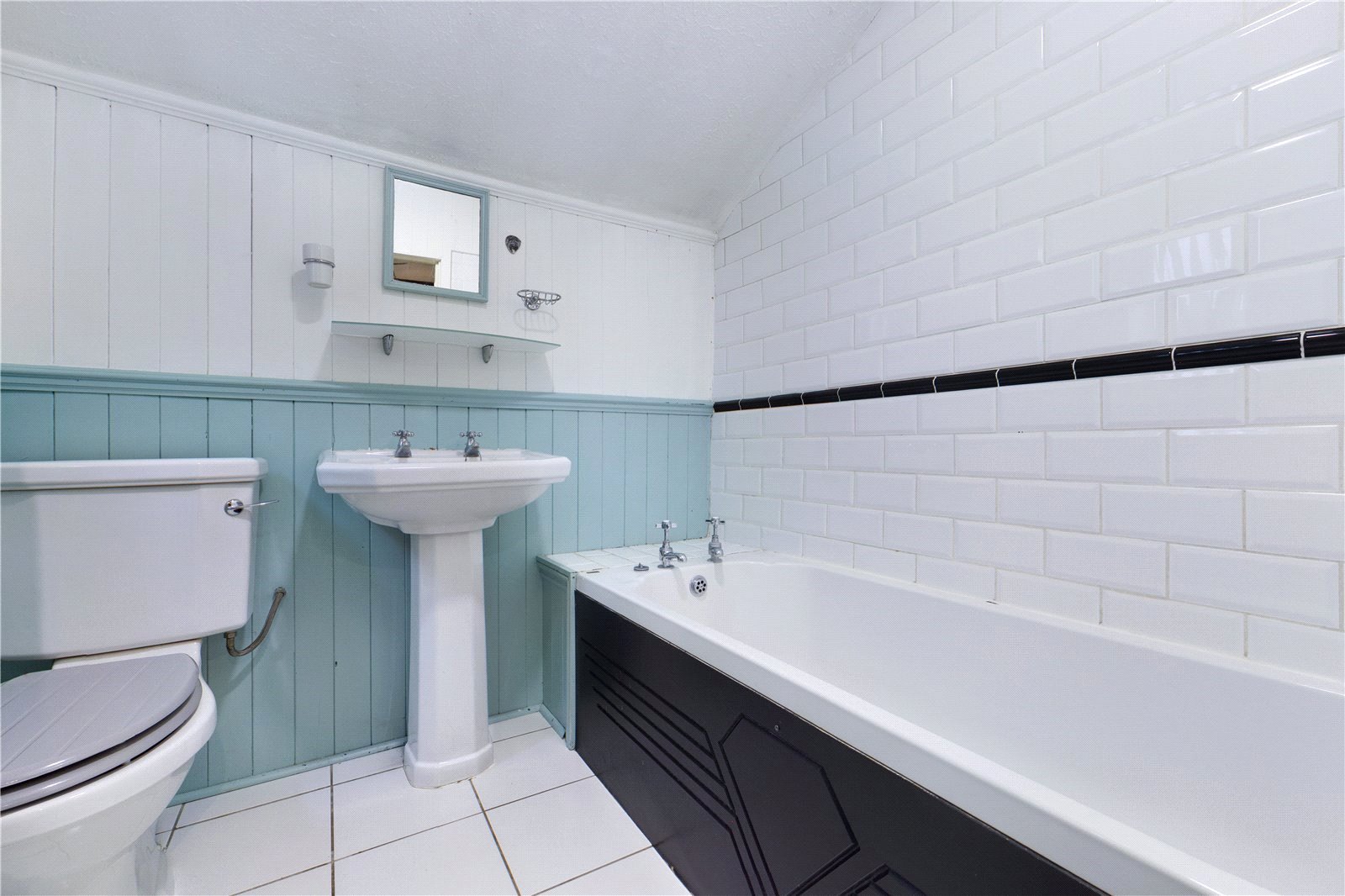 2 bedroom House for sale in Theale, Reading, Berkshire