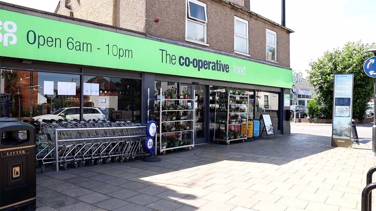 Theale, Reading, Berkshire