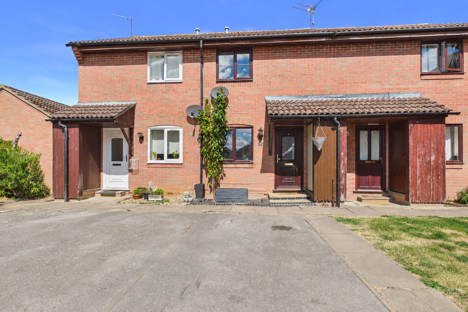2 bedroom House for sale in Theale, Reading, Berkshire