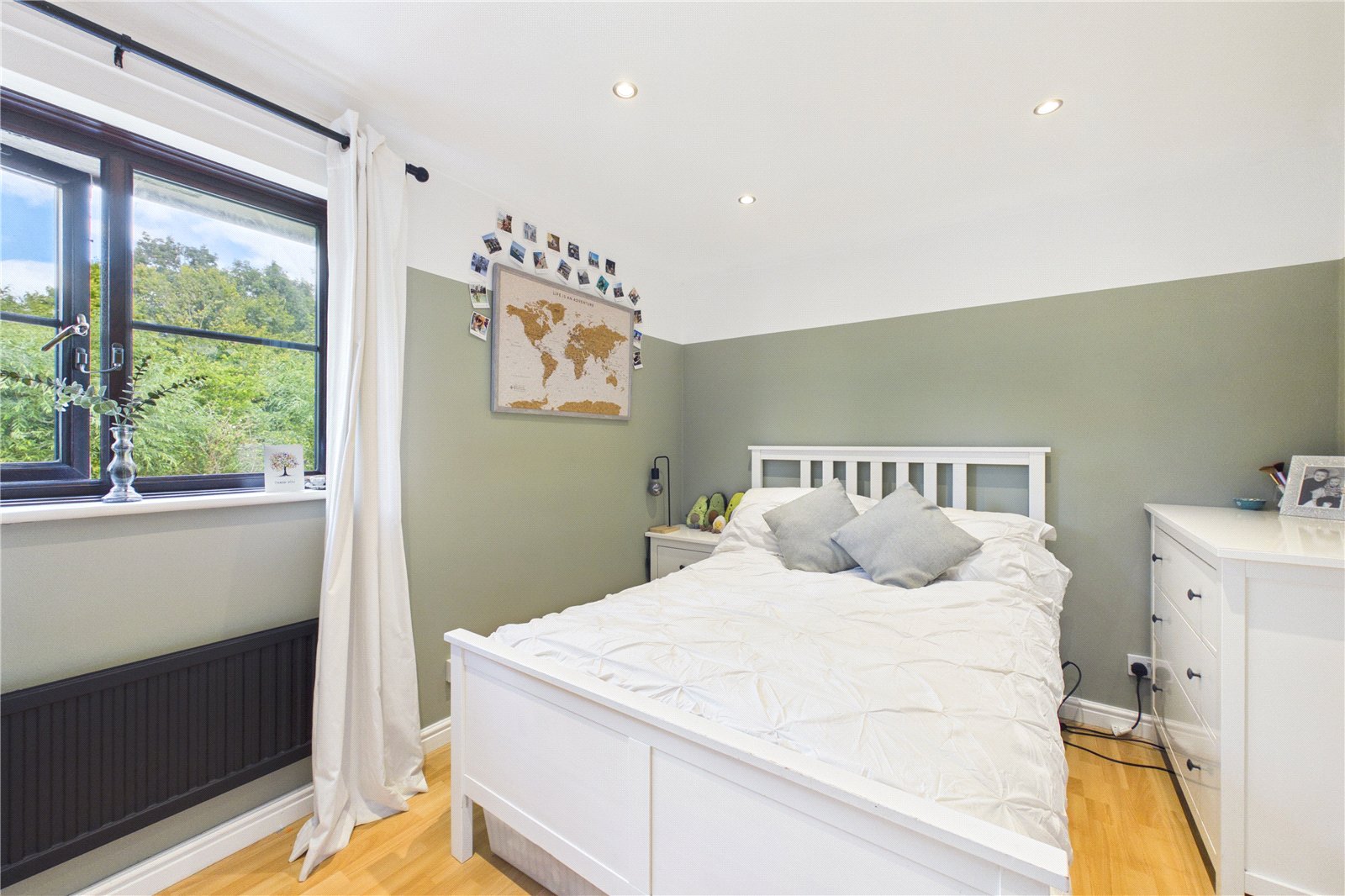 2 bedroom House for sale in Theale, Reading, Berkshire