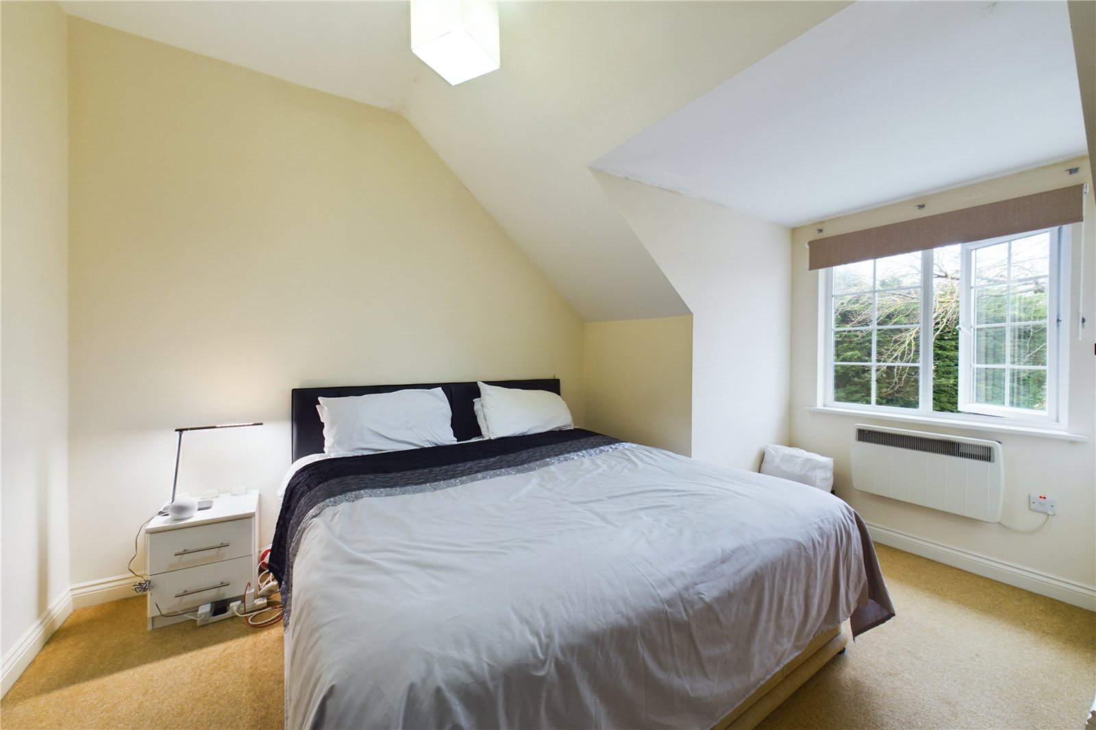 1 bedroom Flat to let in Theale, Reading