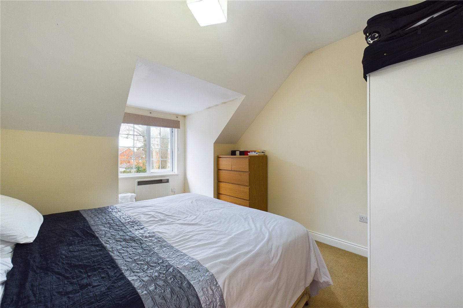 1 bedroom Flat to let in Theale, Reading