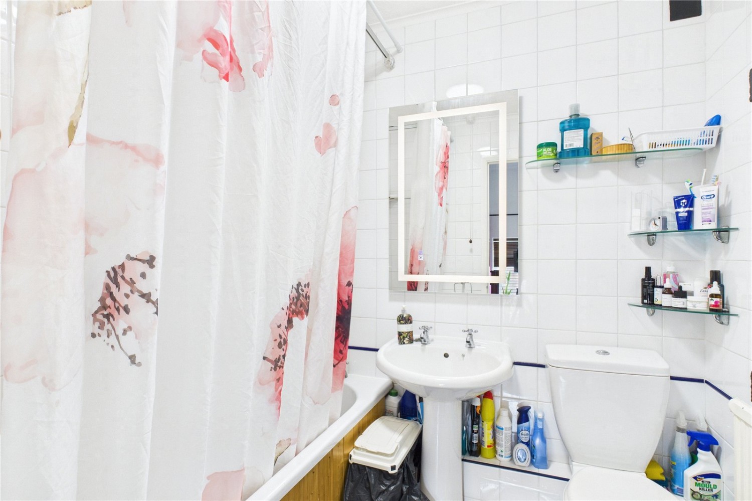 Theale, Reading, Berkshire