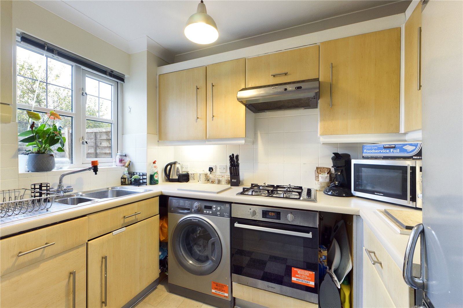 2 bedroom House to let in Theale, Reading, Berks