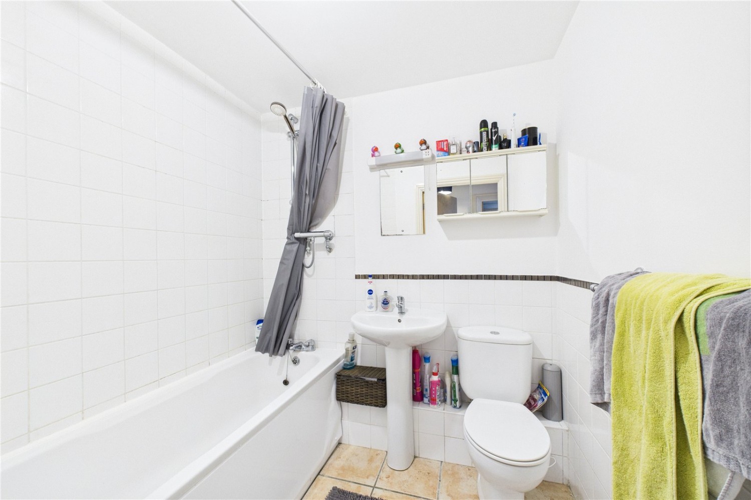 Theale, Reading, Berkshire