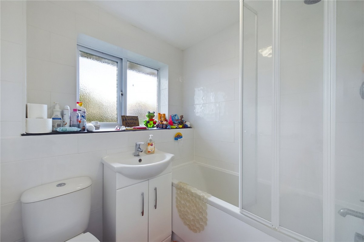 Theale, Reading, Berkshire