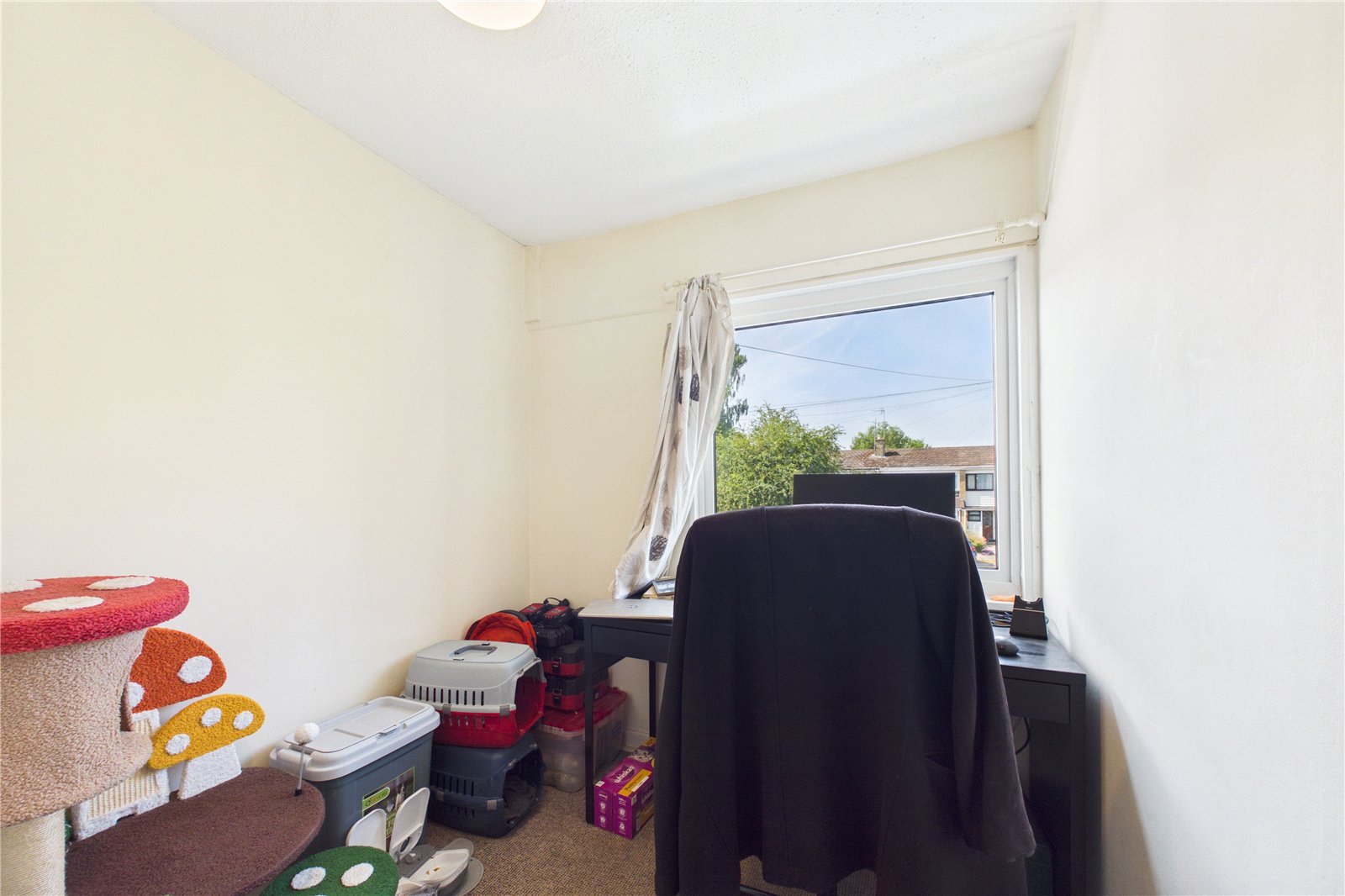 3 bedroom House to let in Theale, Reading, Berkshire