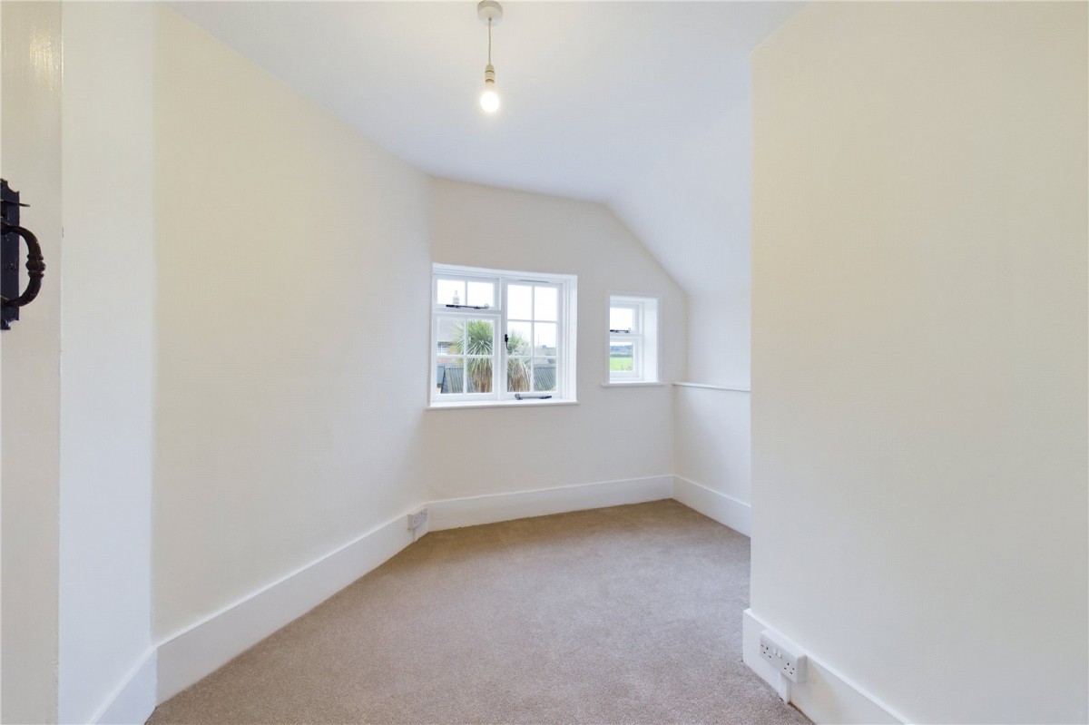 Theale, Reading, Berkshire