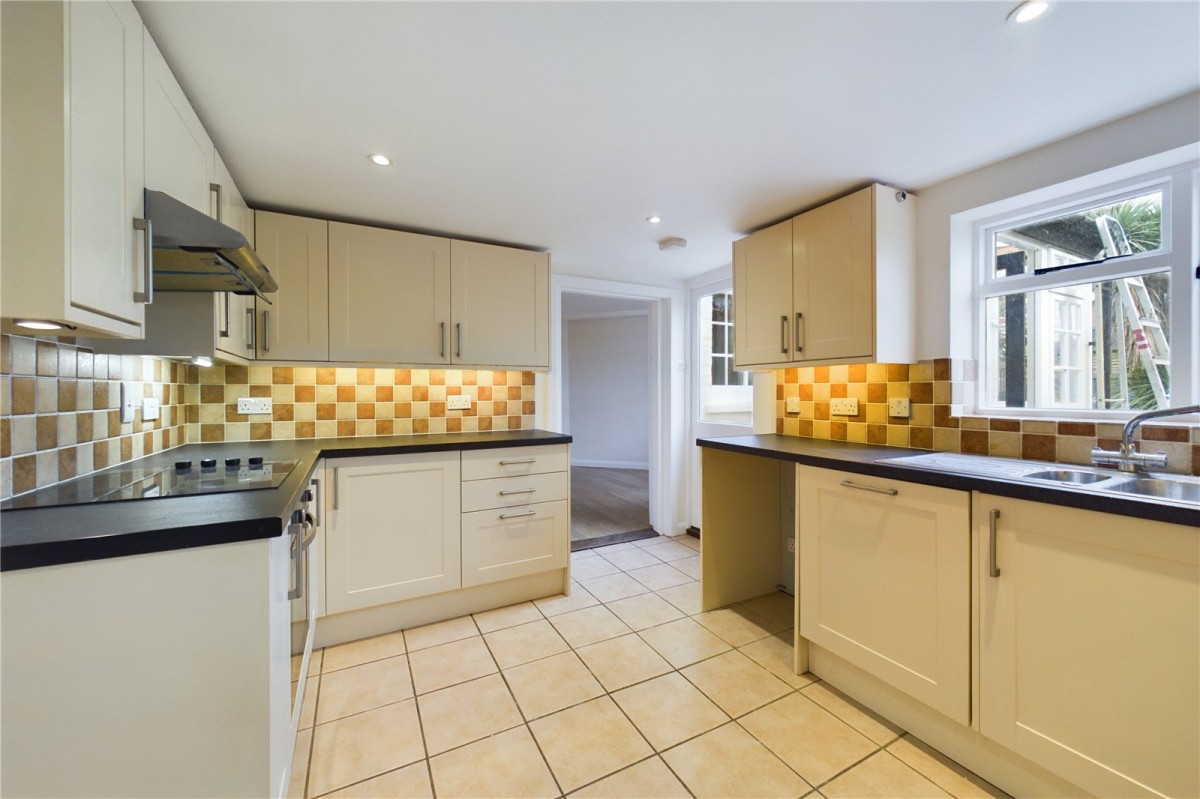 Theale, Reading, Berkshire