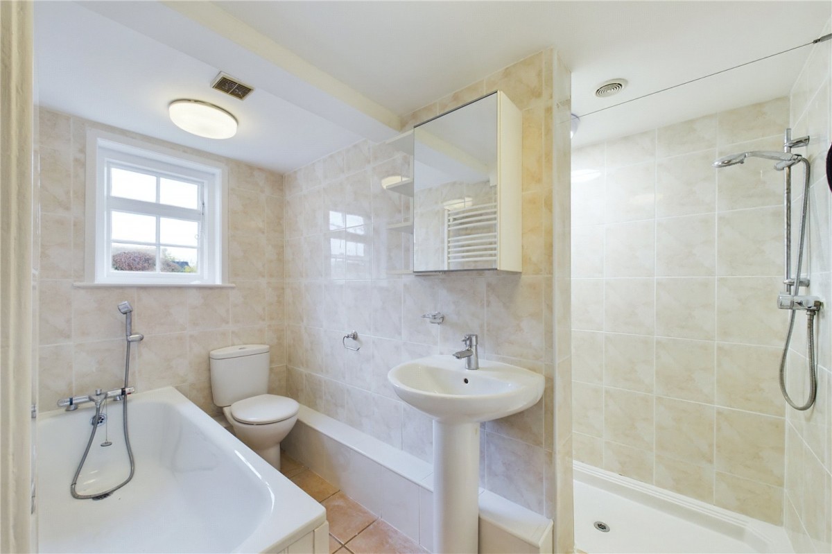 Theale, Reading, Berkshire