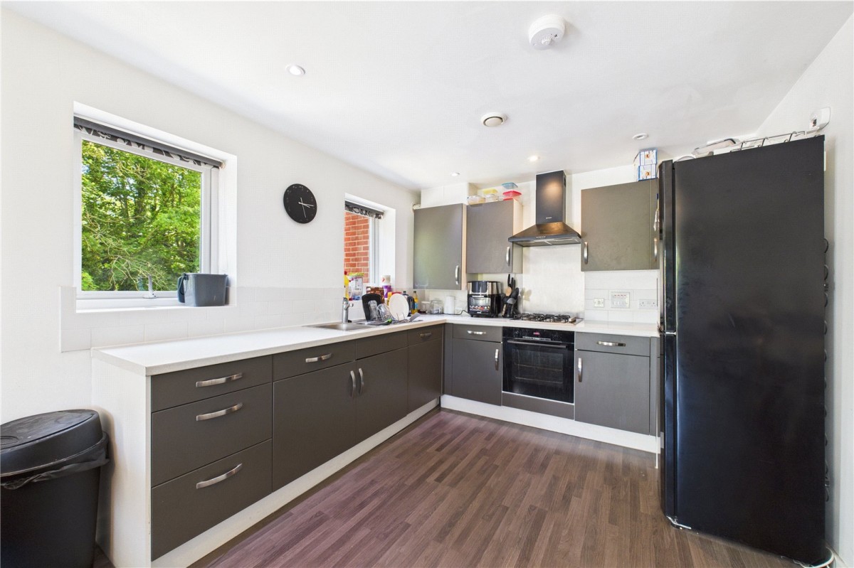 James Butcher Drive, Theale, Reading