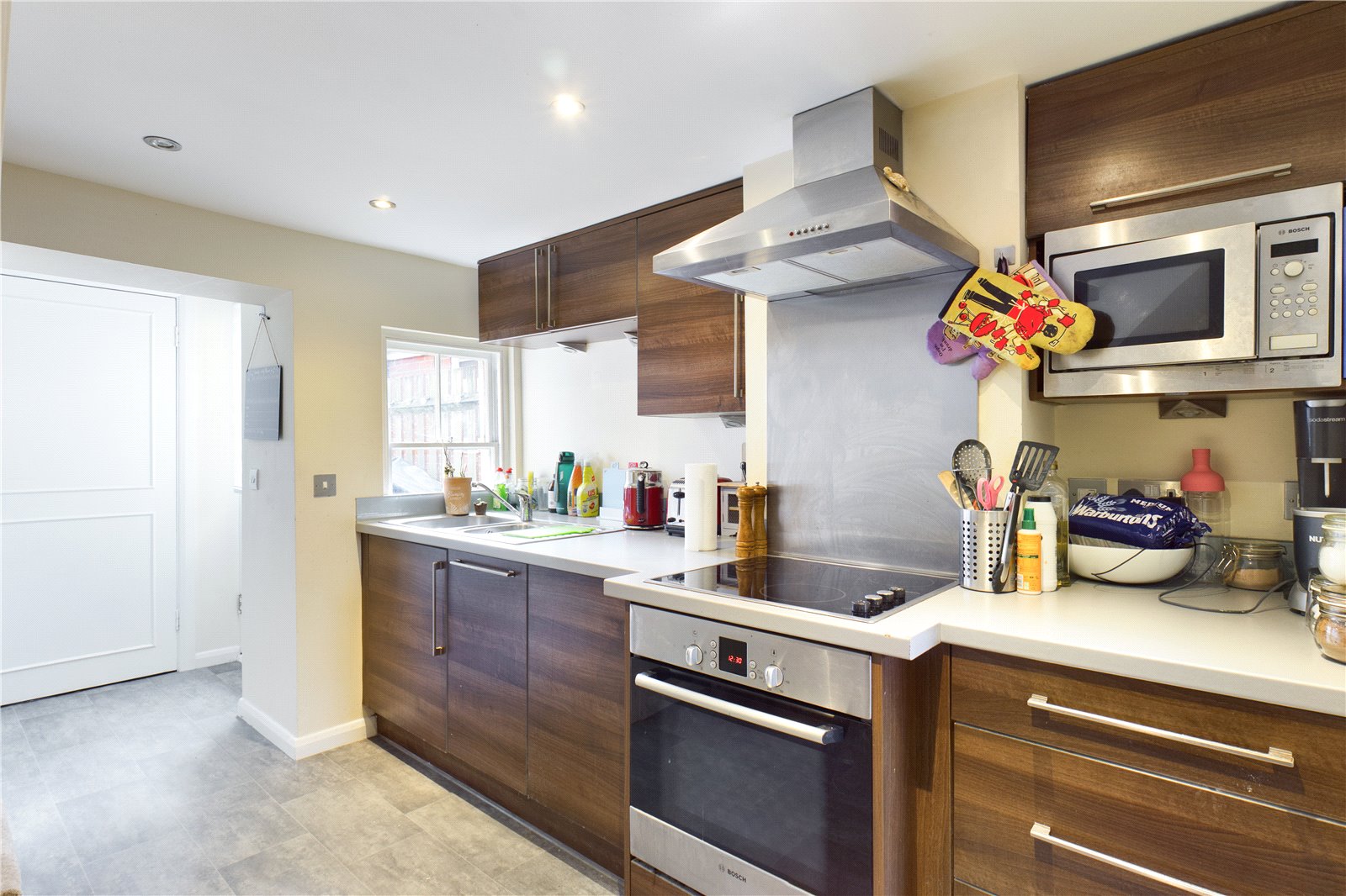 2 bedroom House to let in Theale, Reading