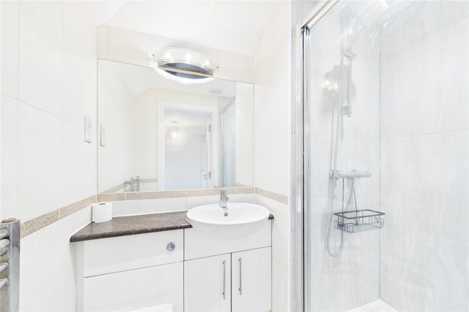 2 bedroom Flat to let in Star Road, Caversham, Reading
