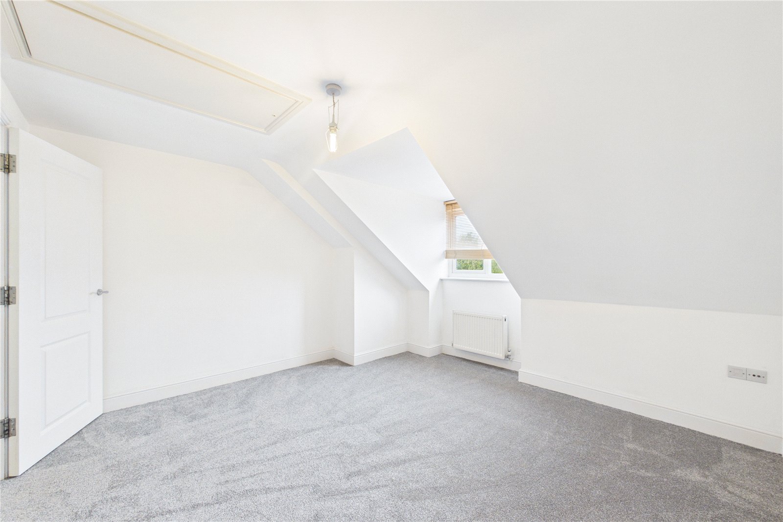 2 bedroom Flat to let in Star Road, Caversham, Reading