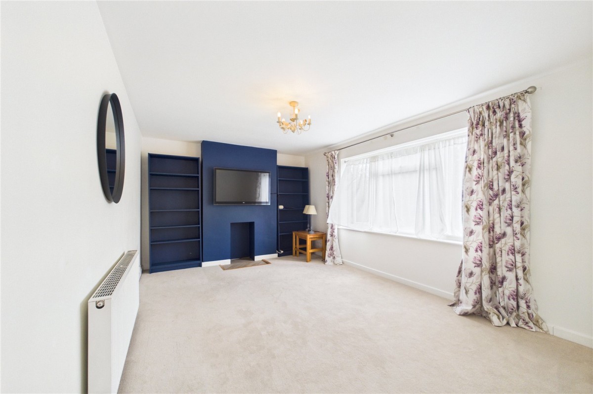 Little Heath Road, Tilehurst, Reading
