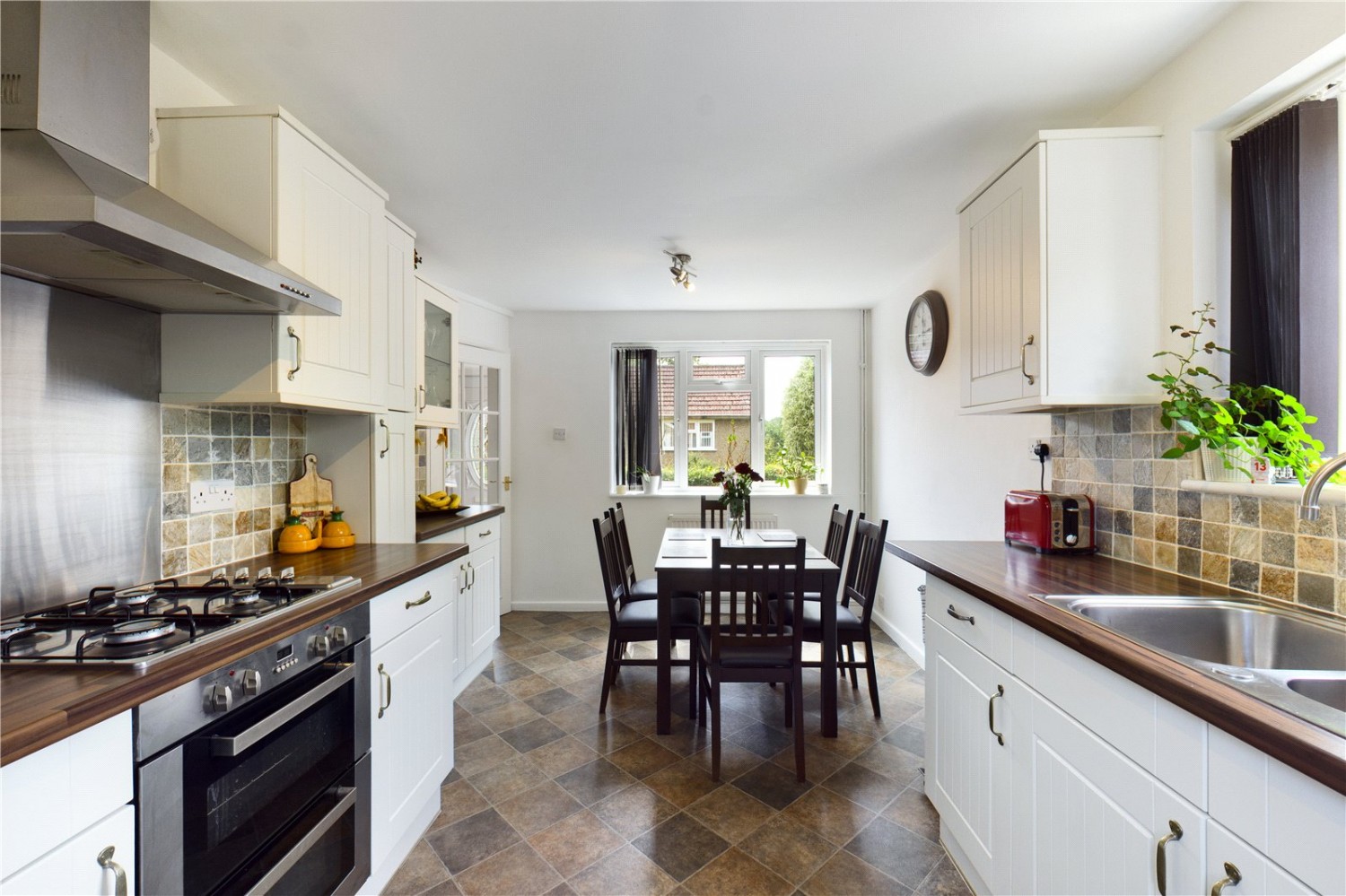 Tilehurst, Reading, Berkshire