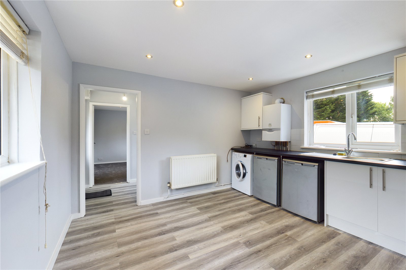 0 bedroom Bungalow to let in Tidmarsh, Reading, Berkshire