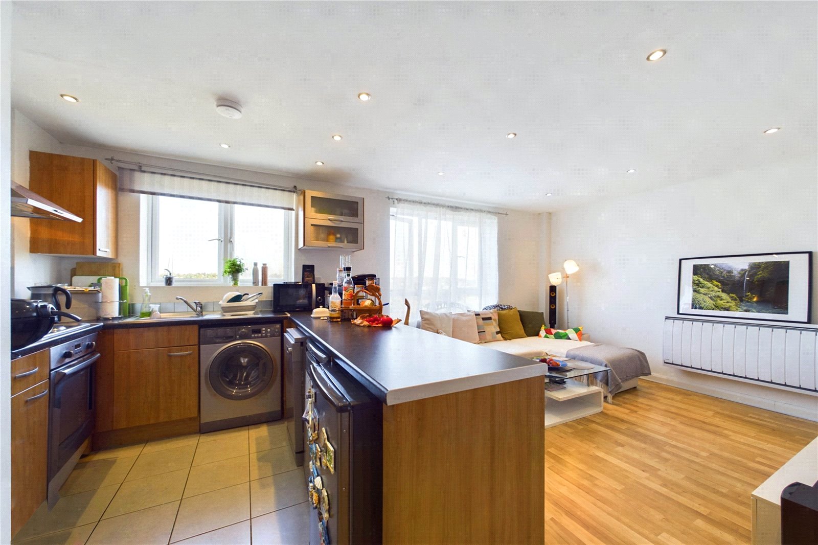 2 bedroom Flat to let in Reading, Berkshire