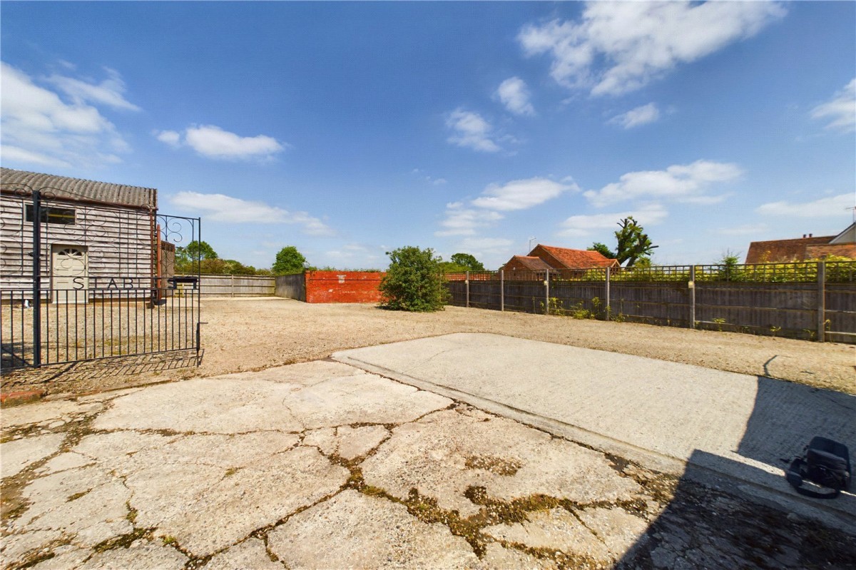 Goddards Farm, Goring Lane, Goddards Green, Mortimer