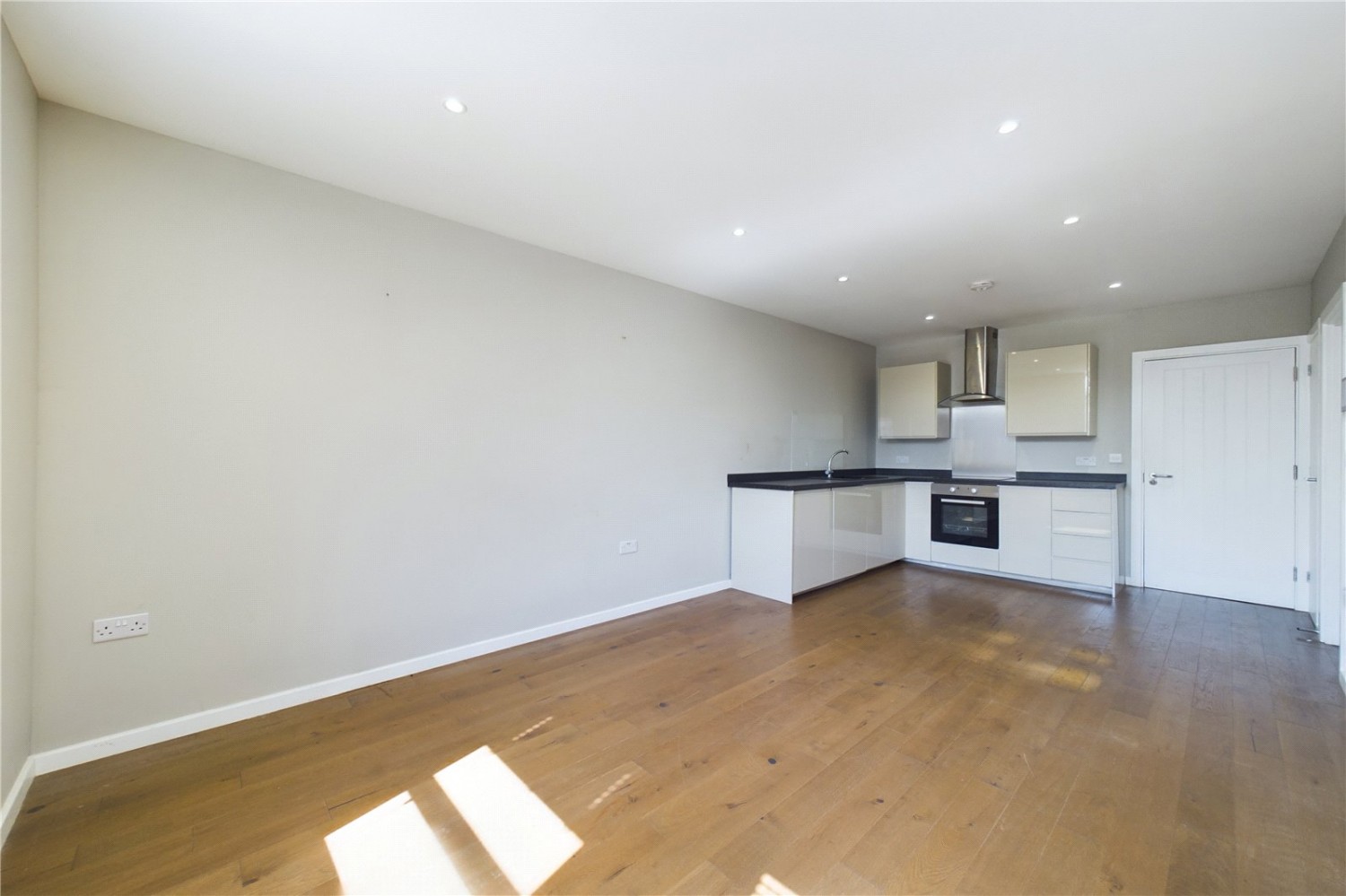 Theale, Reading, Berkshire
