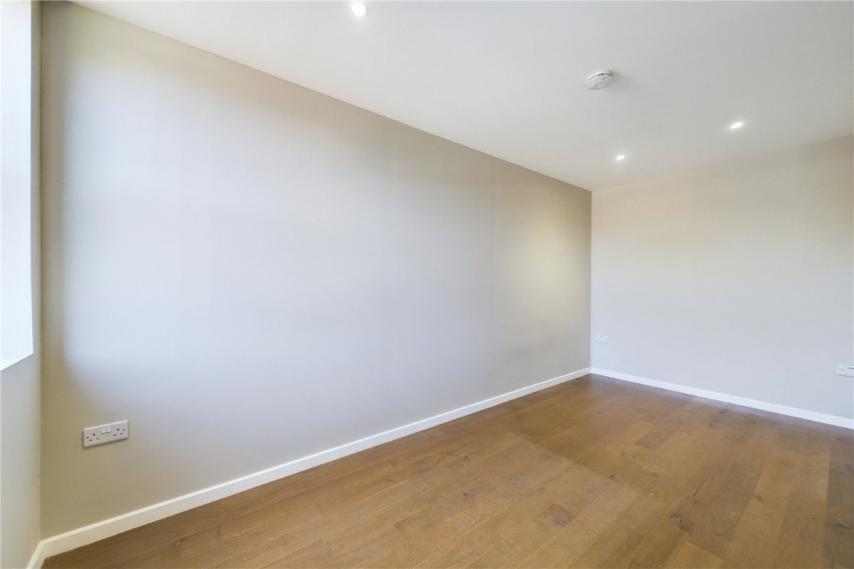 Theale, Reading, Berkshire