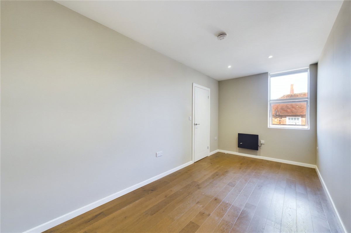 Theale, Reading, Berkshire