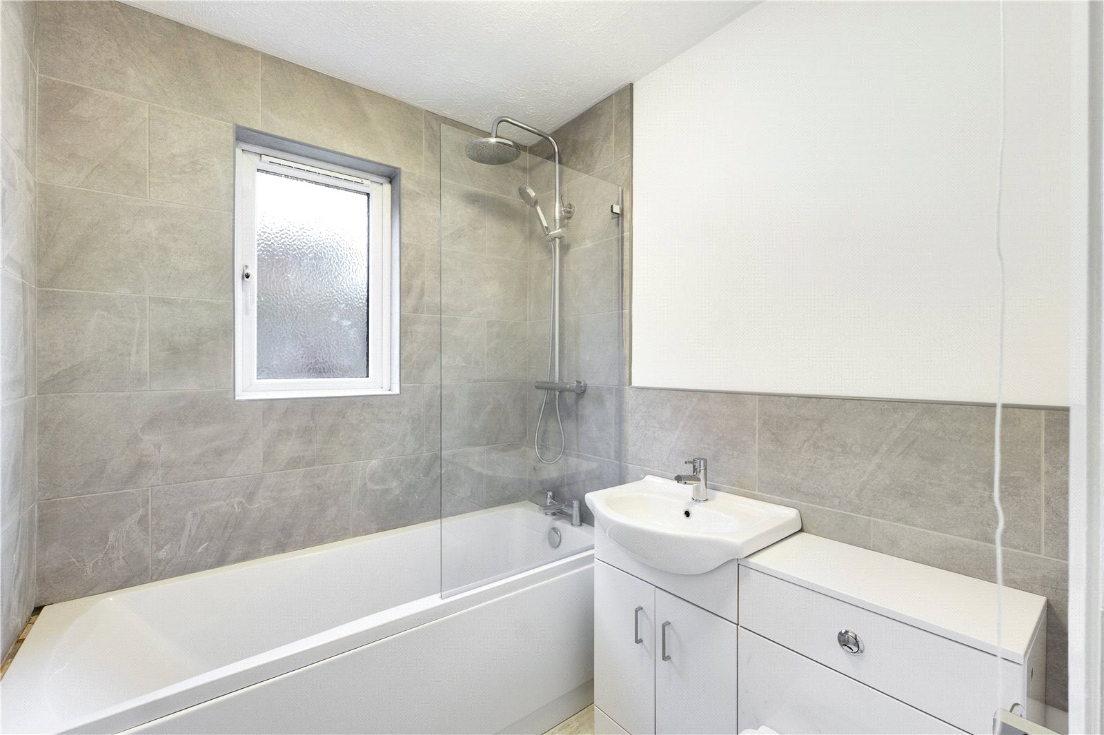 1 bedroom Flat to let in Calcot, Reading, Berkshire