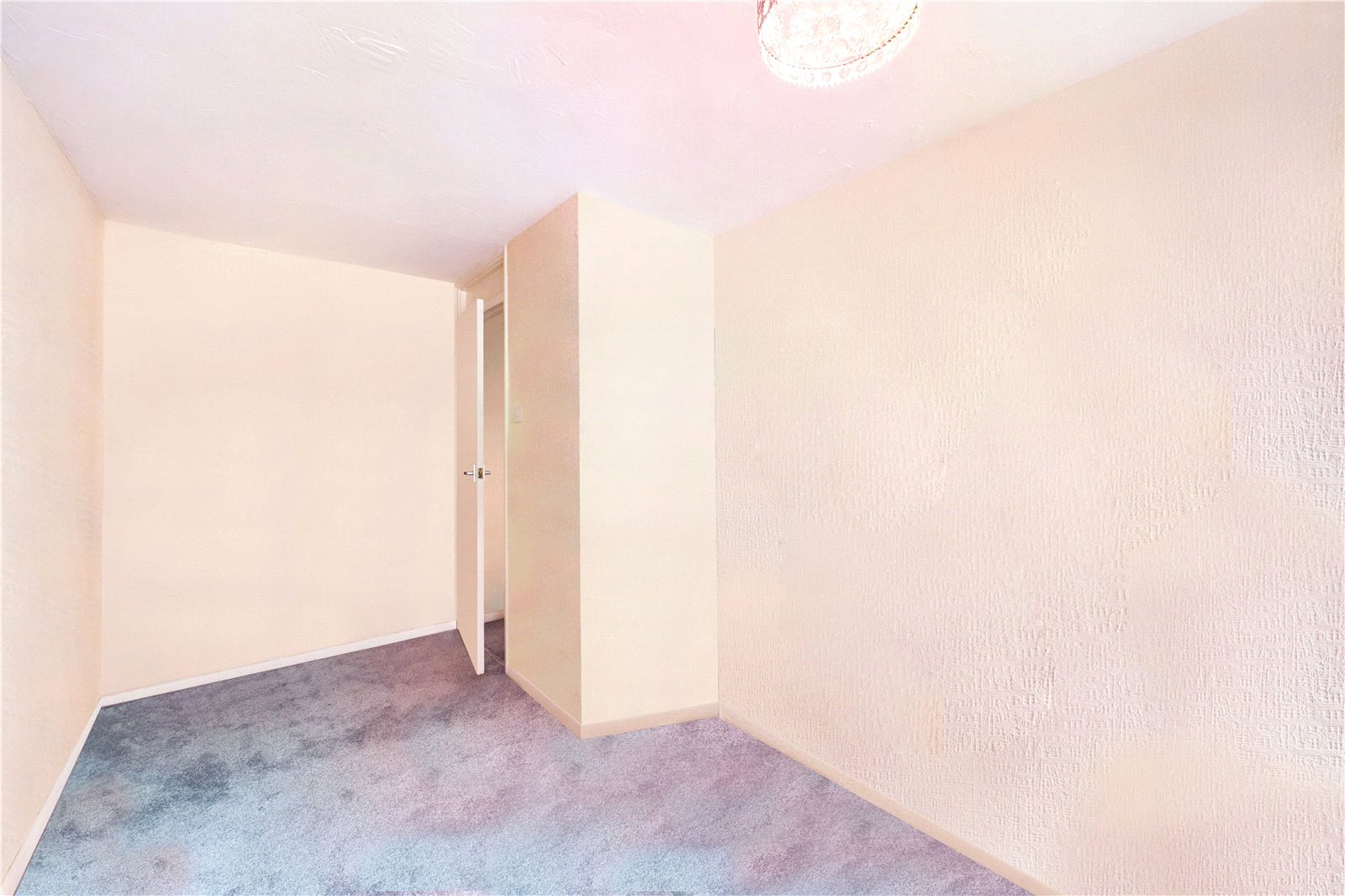2 bedroom House to let in Tilehurst, Reading, Berkshire