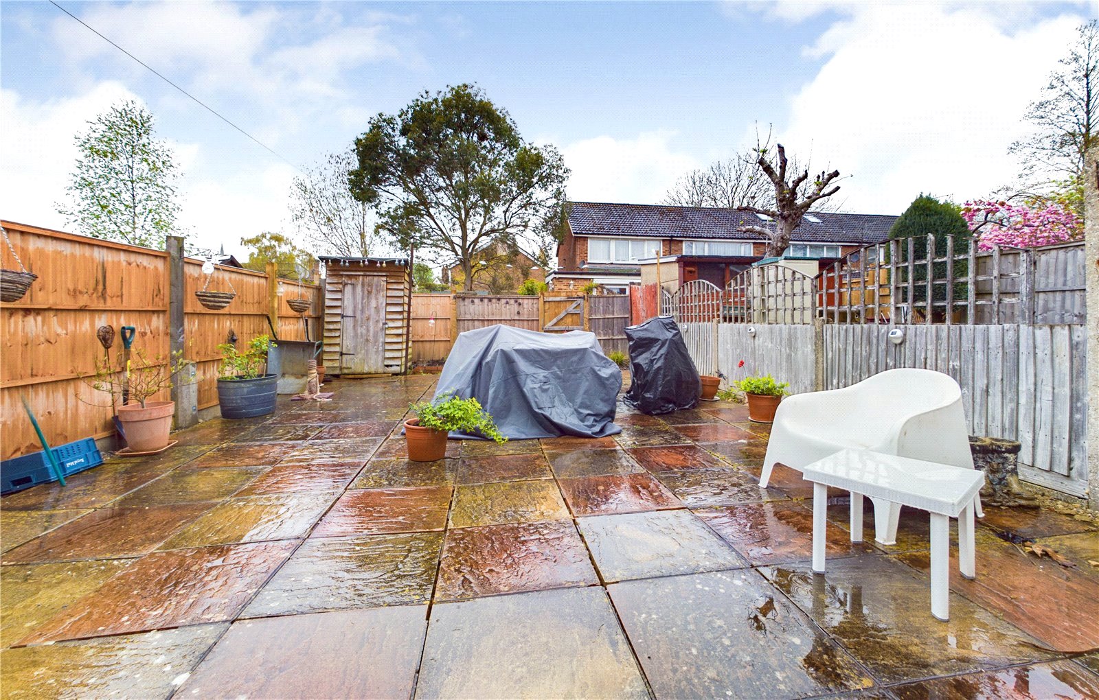 2 bedroom House to let in Tilehurst, Reading, Berkshire