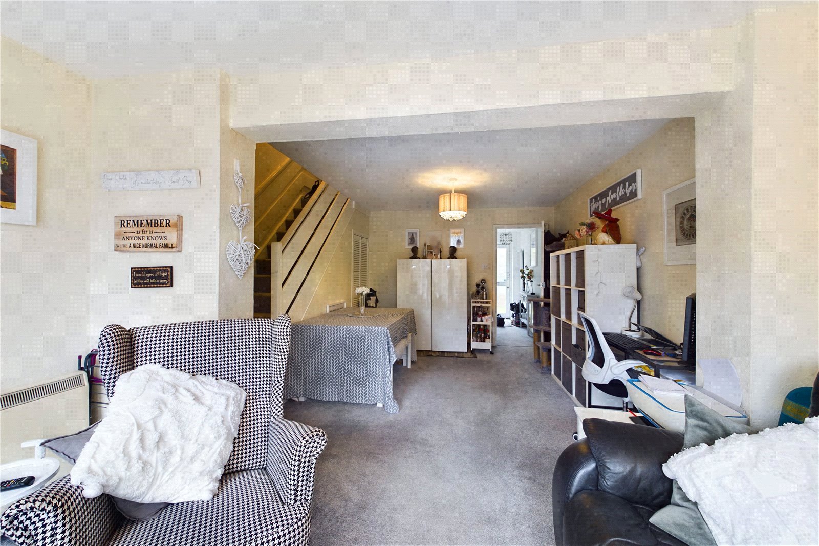 2 bedroom House to let in Tilehurst, Reading, Berkshire