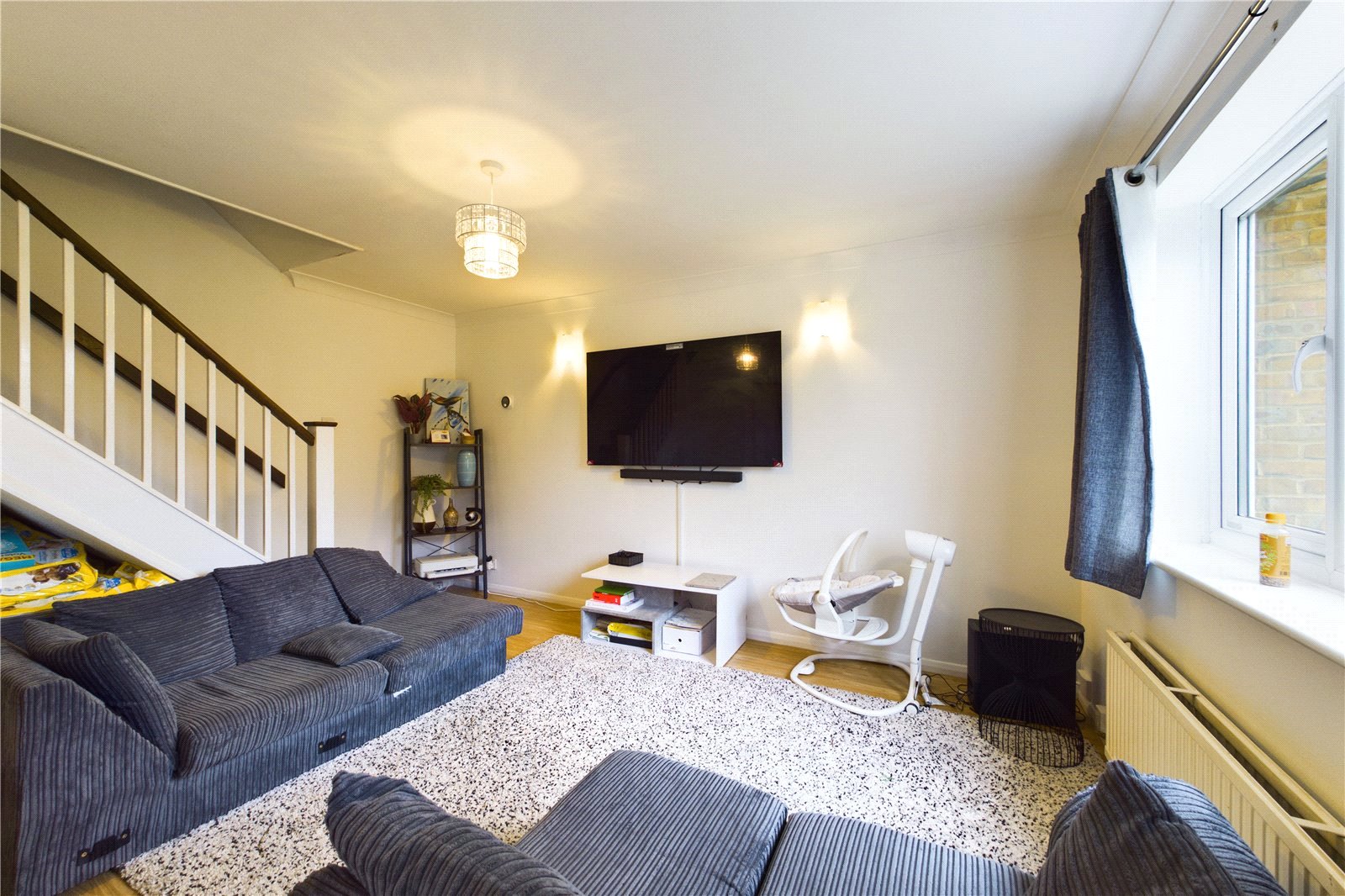 2 bedroom House to let in Calcot, Reading, Berkshire