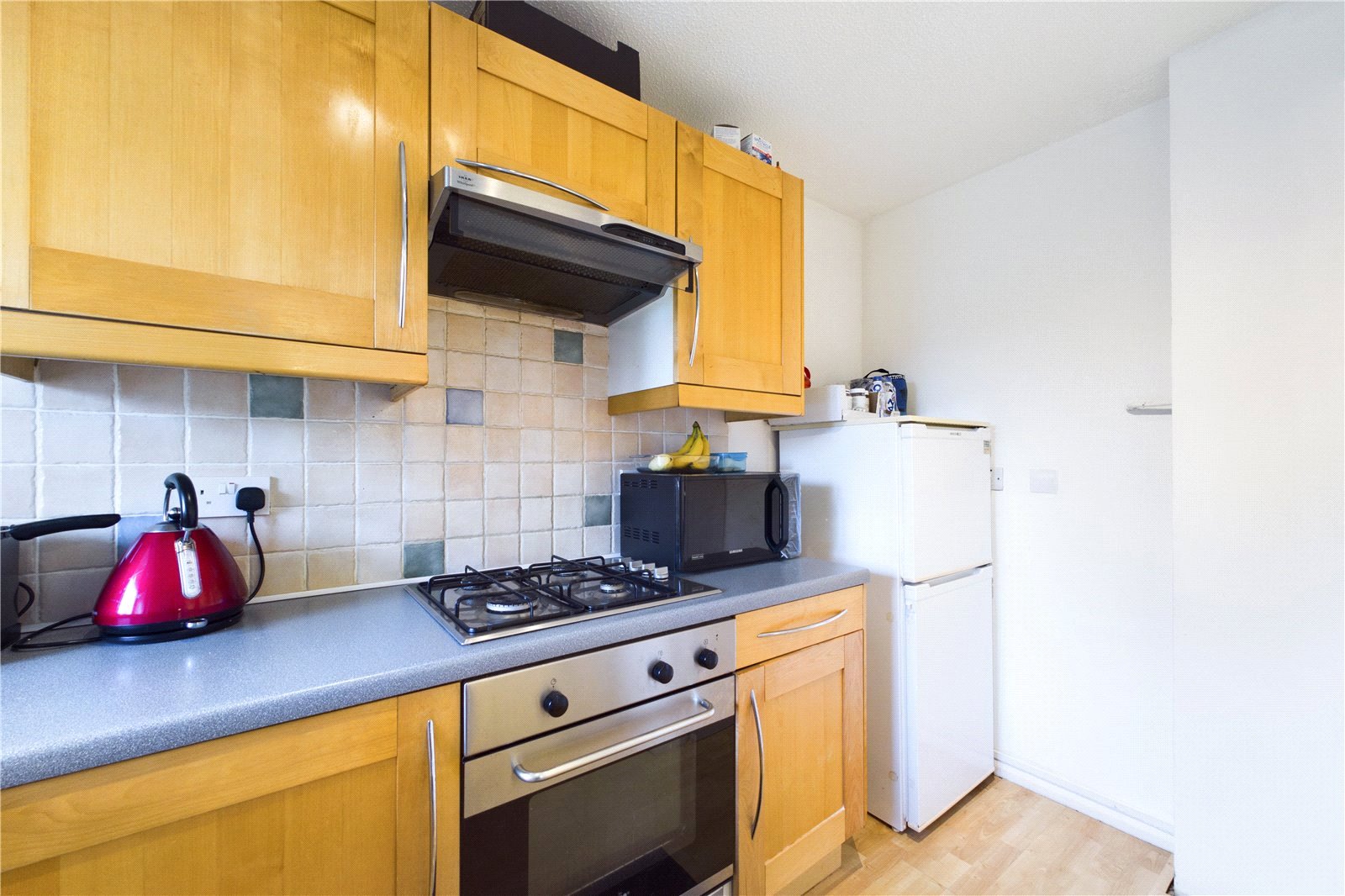 2 bedroom House to let in Calcot, Reading, Berkshire