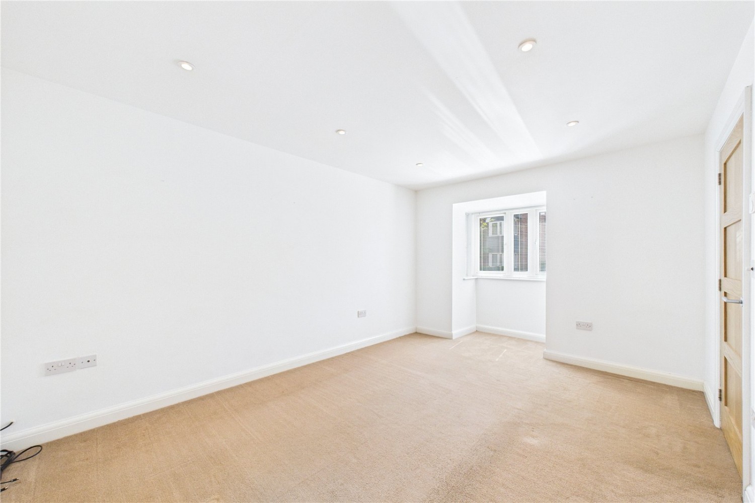 Theale, Reading, Berkshire