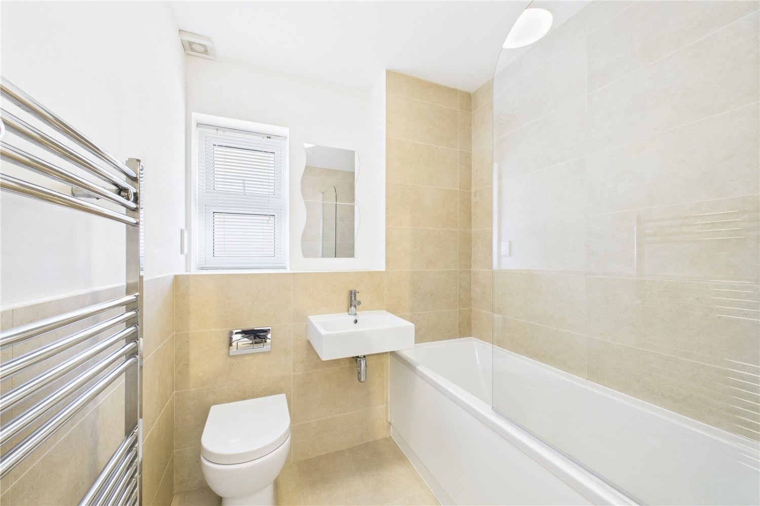 Theale, Reading, Berkshire
