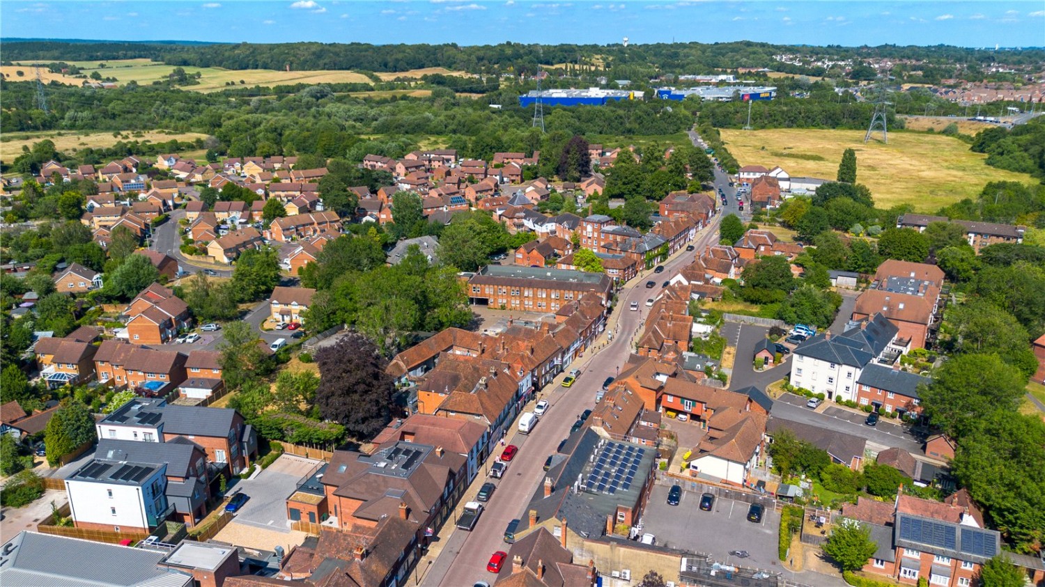 Theale, Reading, Berkshire