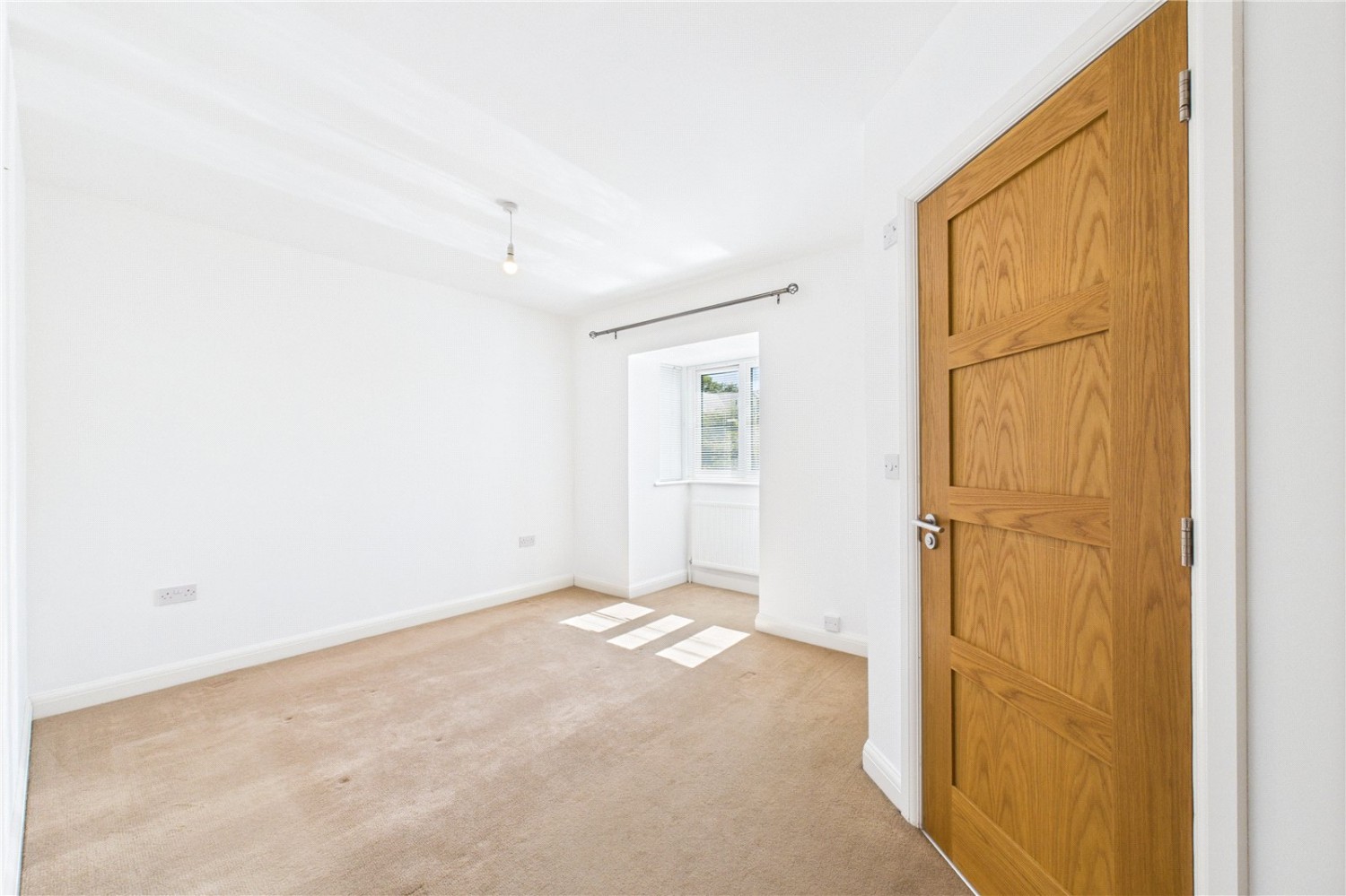 Theale, Reading, Berkshire